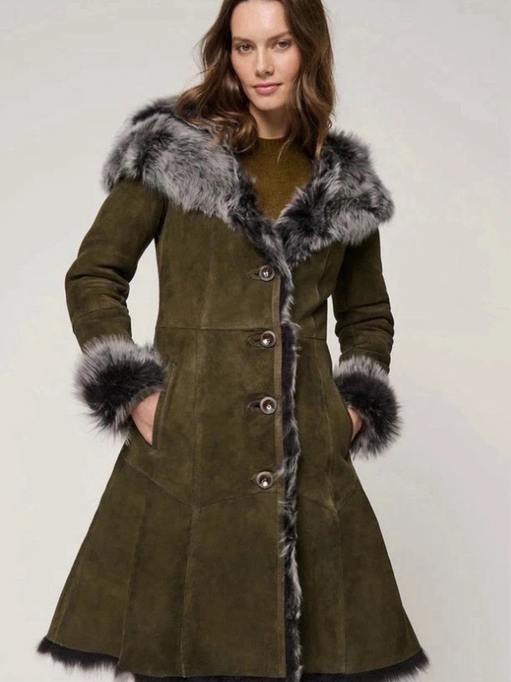 Overland Women's M Genuine Toscana & Merino
Sheepskin Shearling Long Coat Brown